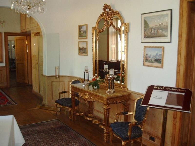 Schlosshotel Diedersdorf - Lobi