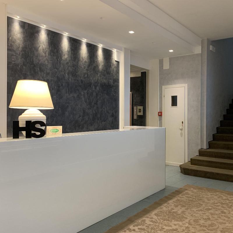 Hotel Sanremo - Lobi