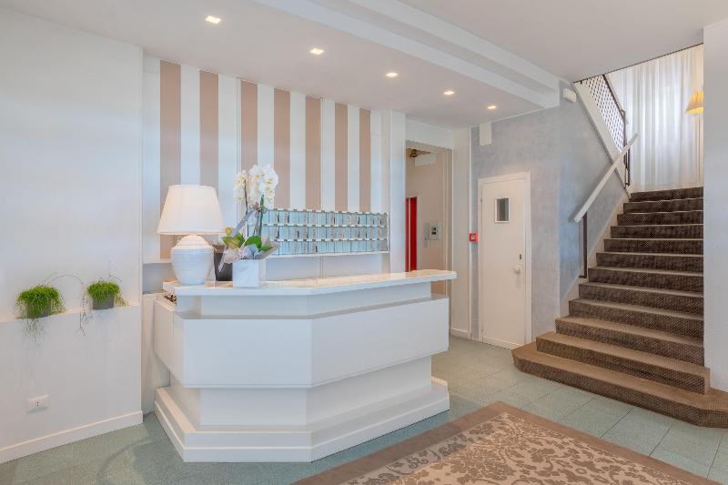 Hotel Sanremo - Genel