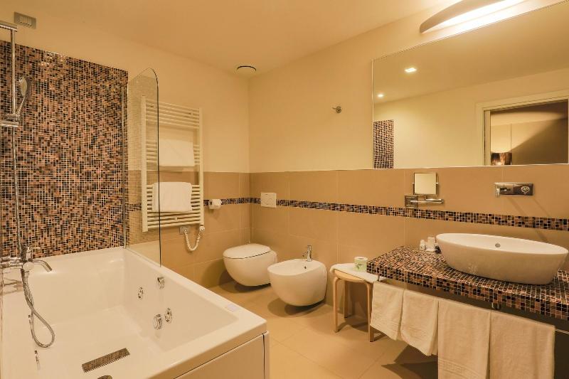 Hotel Glamour - Aktivite