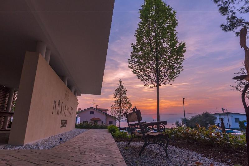 Hotel Maximilian - Genel