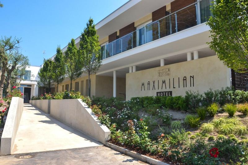 Hotel Maximilian - Genel