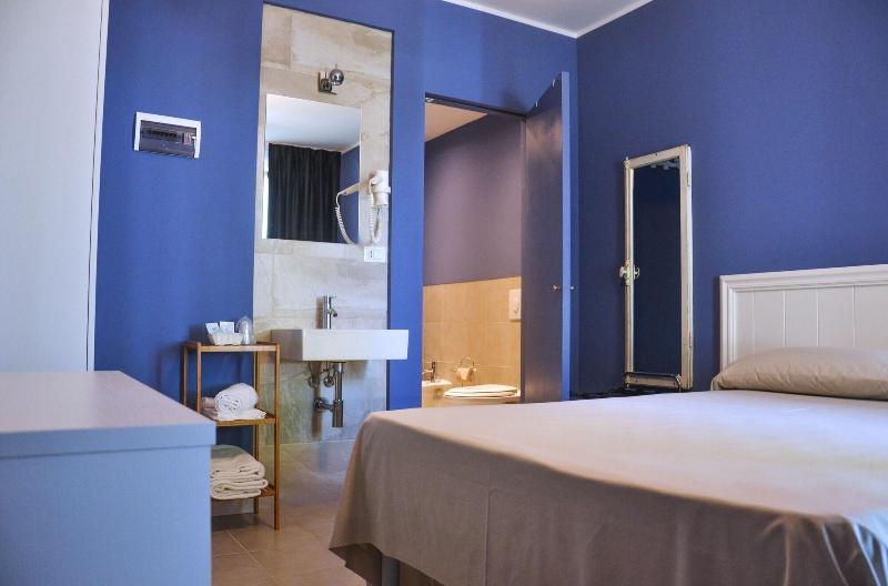 Hotel Maximilian - Oda