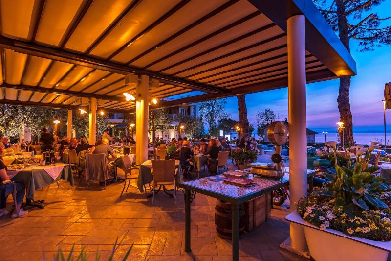 Hotel Maximilian - Restoran