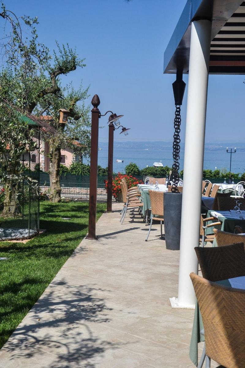 Hotel Maximilian - Teras
