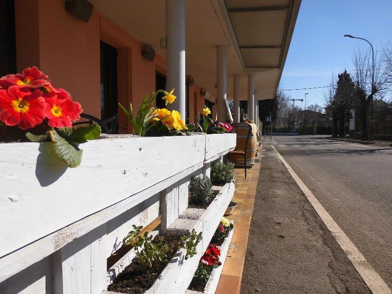 Hotel Benaco Bee Free - Genel