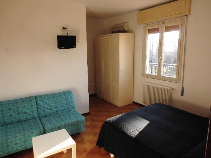 Hotel Benaco Bee Free - Oda