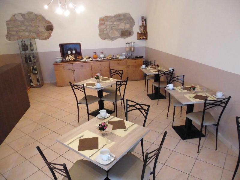 Hotel Benaco Bee Free - Restoran