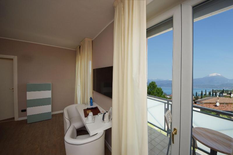 Hotel Clarin 14 By Dori - Genel