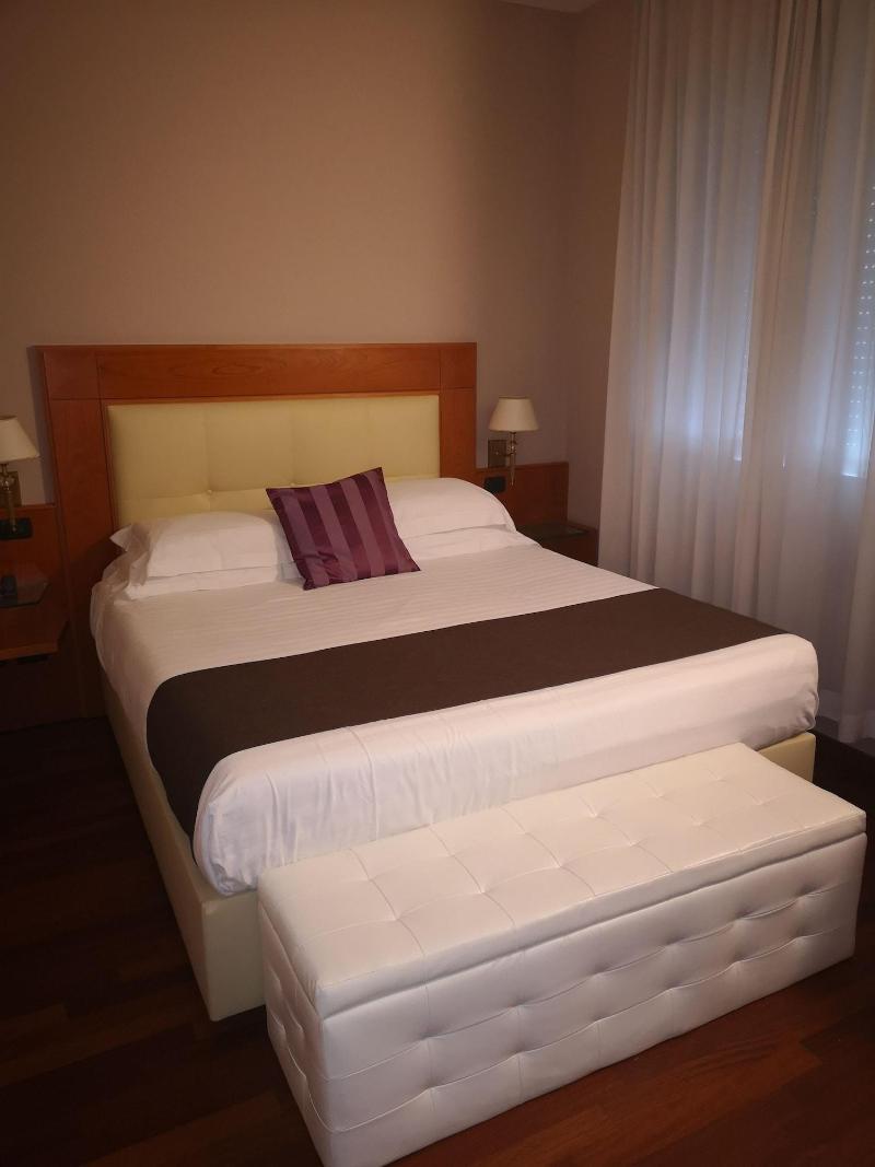 Hotel Clarin 14 By Dori - Oda