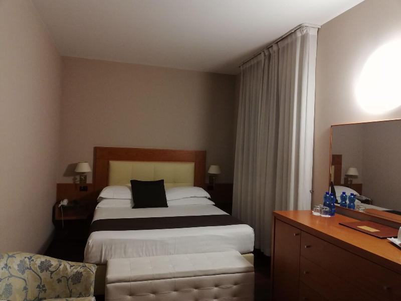 Hotel Clarin 14 By Dori - Oda