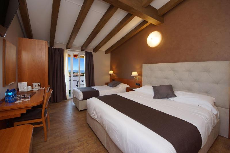 Hotel Clarin 14 By Dori - Oda