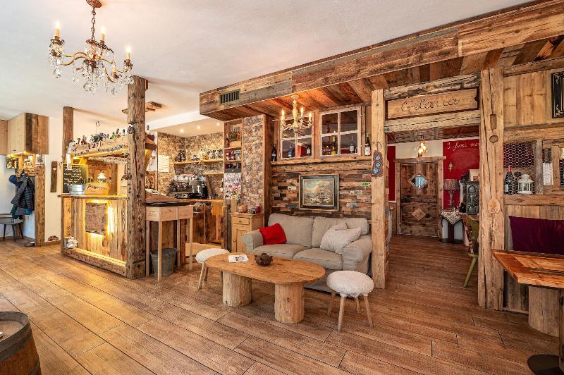 Villa Ruggero Wine Hotel - Lobi