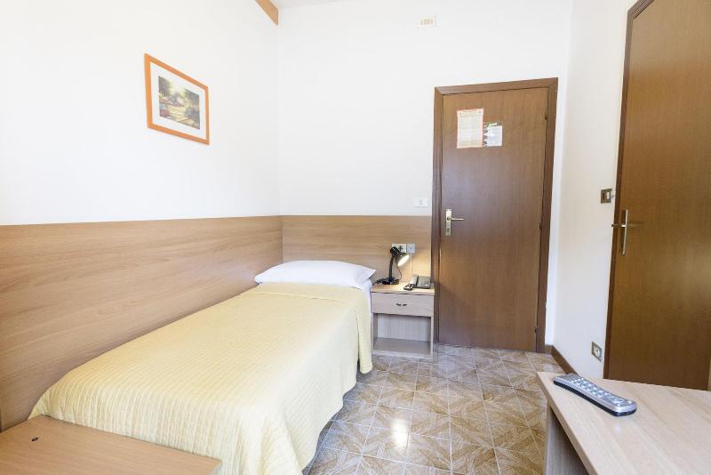 Hotel Rubino - Oda