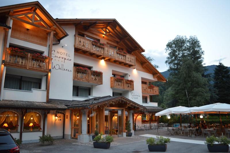 Alpine Charme & Wellness Hotel Europeo - Genel