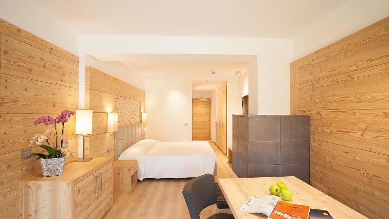 Alpine Charme & Wellness Hotel Europeo - Oda