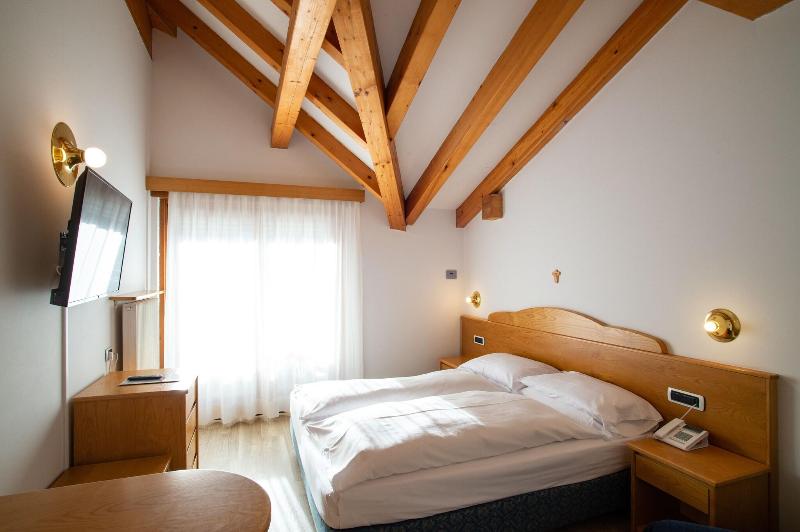 Alpine Charme & Wellness Hotel Europeo - Oda