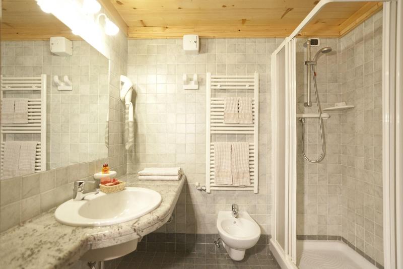 Alpine Charme & Wellness Hotel Europeo - Oda
