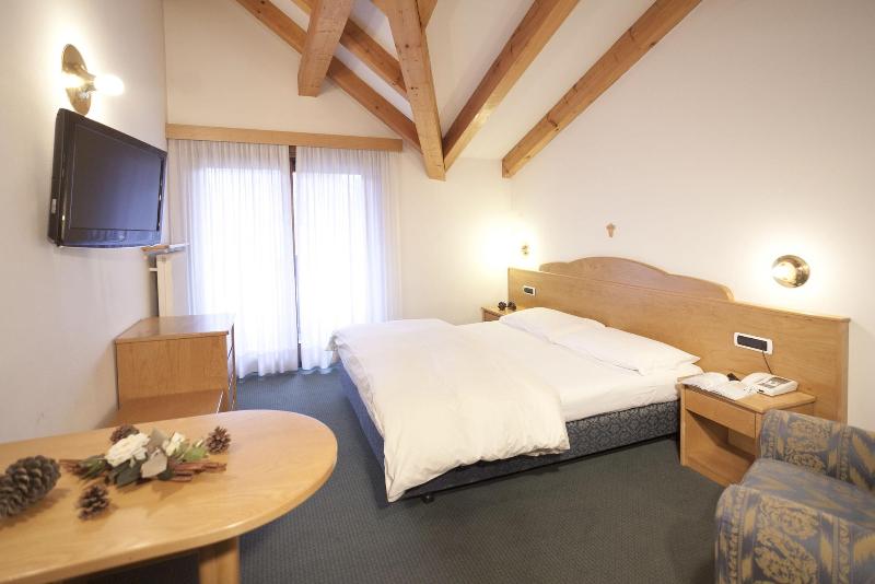 Alpine Charme & Wellness Hotel Europeo - Oda