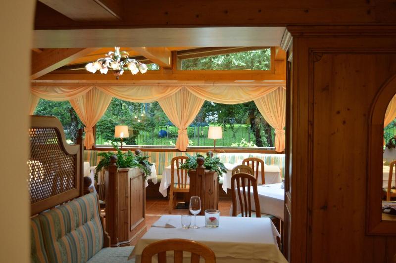 Alpine Charme & Wellness Hotel Europeo - Restoran