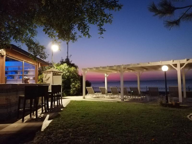 Iris Otel - Bar