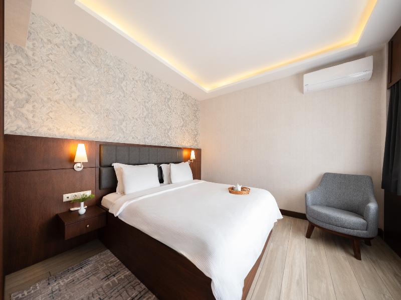 Iris Otel - Oda