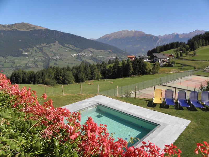Sporthotel Kalcherhof - Genel