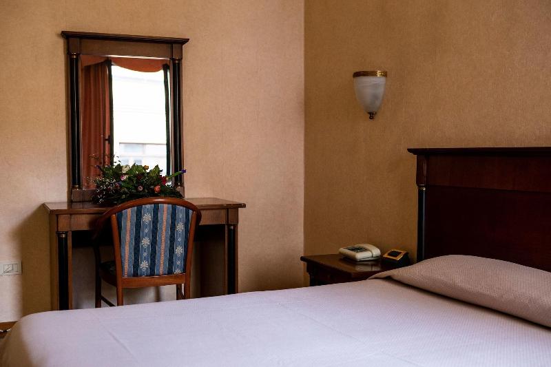 Hotel Astor Piacenza - Oda