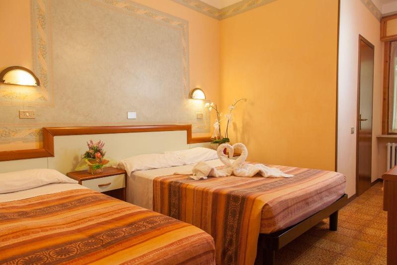 Hotel Residence Ricordo Du Parc - Oda