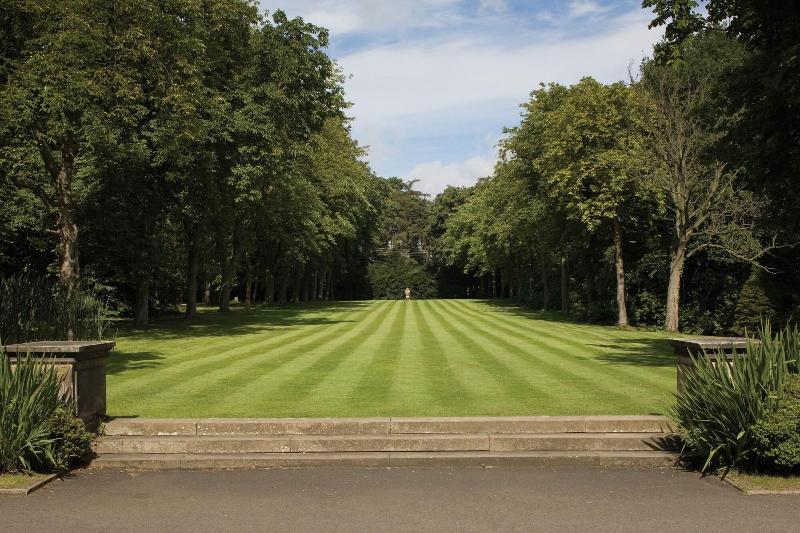 Crathorne Hall - Oda