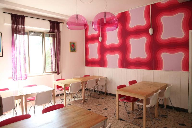 Sunflower City Youth Hotel - Aktivite