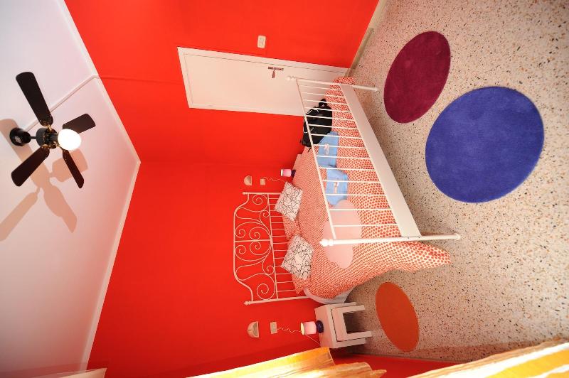 Sunflower City Youth Hotel - Oda