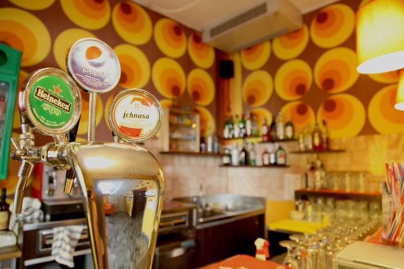 Sunflower City Youth Hotel - Restoran