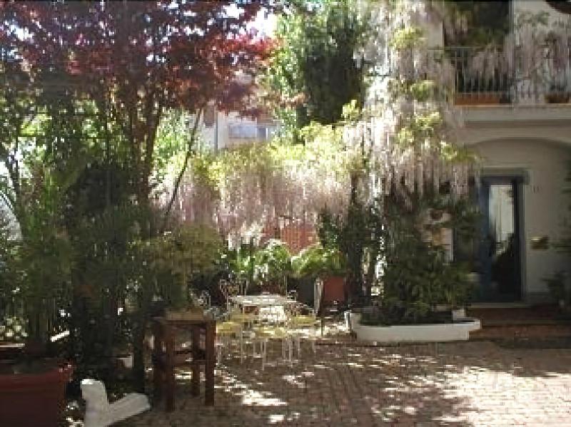 Hotel Derby - Genel