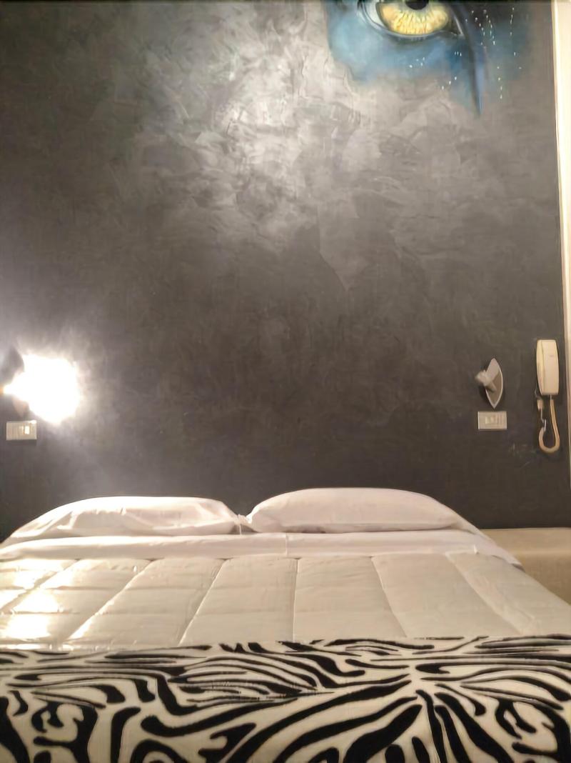Hotel Derby - Oda