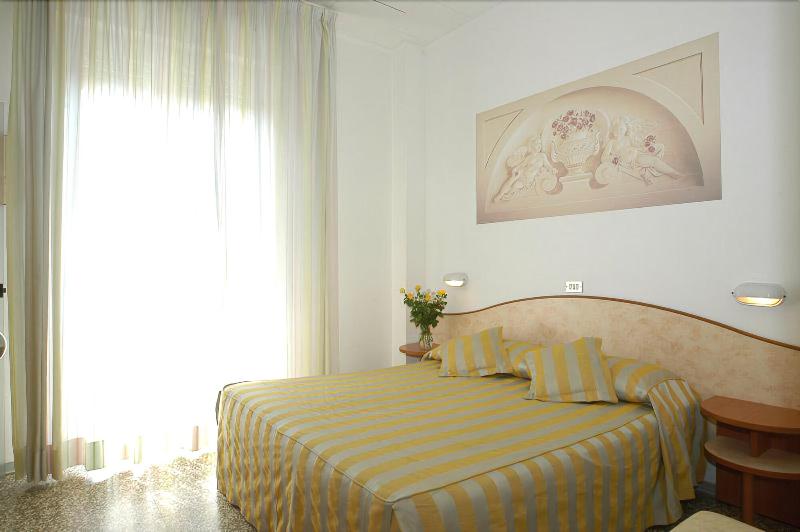 Hotel Derby - Oda