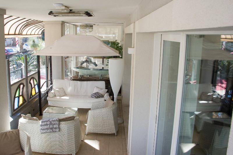 Rimini Suite Hotel - Lobi