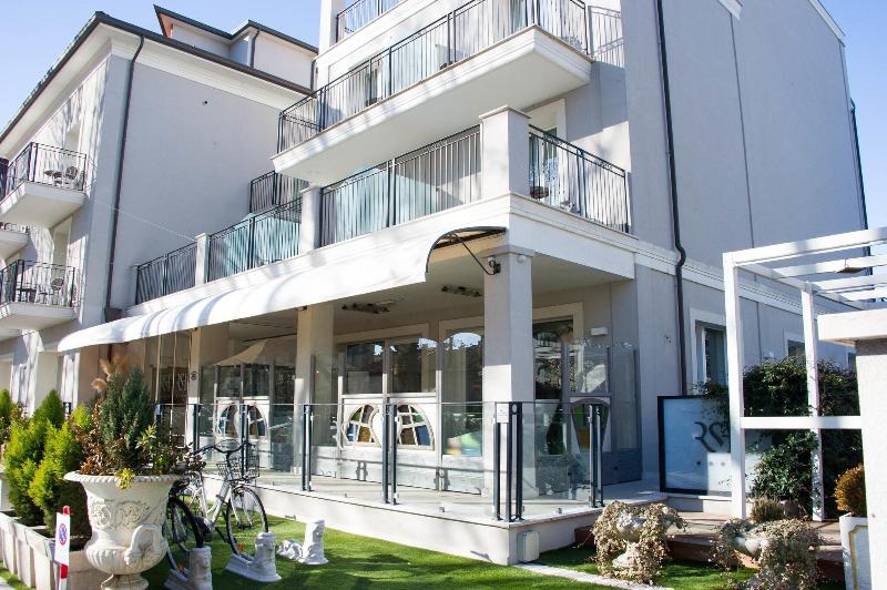 Rimini Suite Hotel - Genel