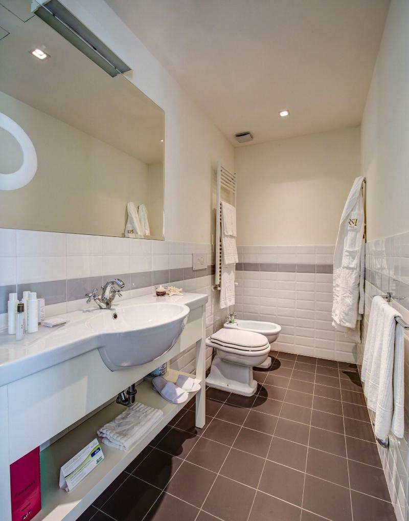 Rimini Suite Hotel - Oda
