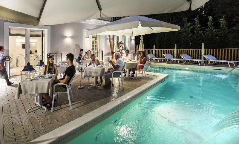 Rimini Suite Hotel - Havuz