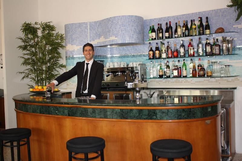 Hotel Confort - Bar
