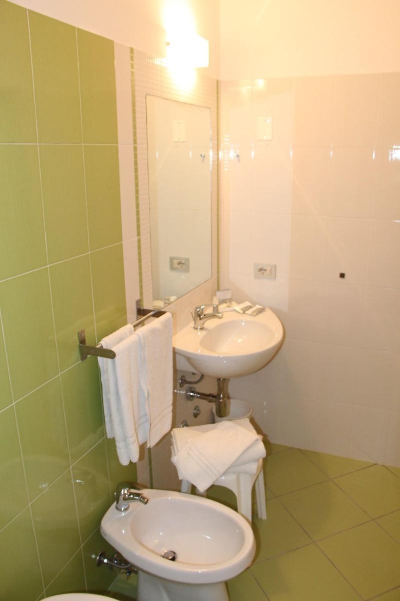 Hotel Confort - Oda