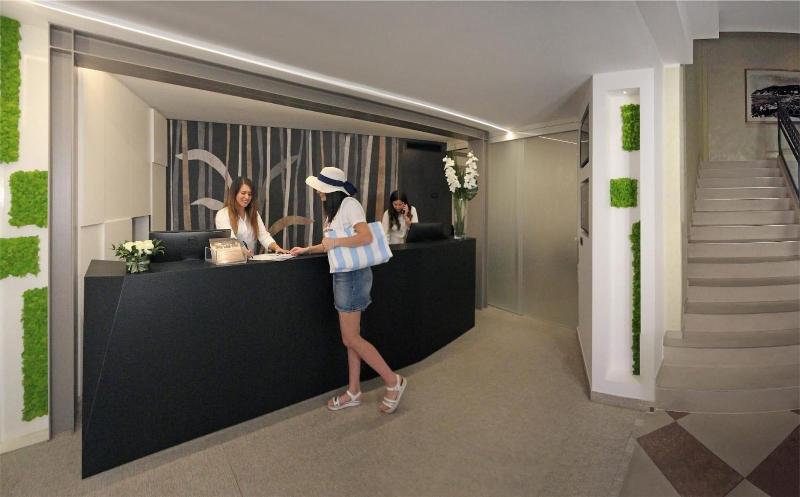 Hotel & Residence Continental - Lobi