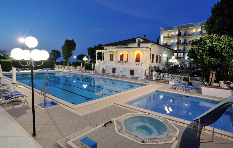 Hotel Venus - Havuz