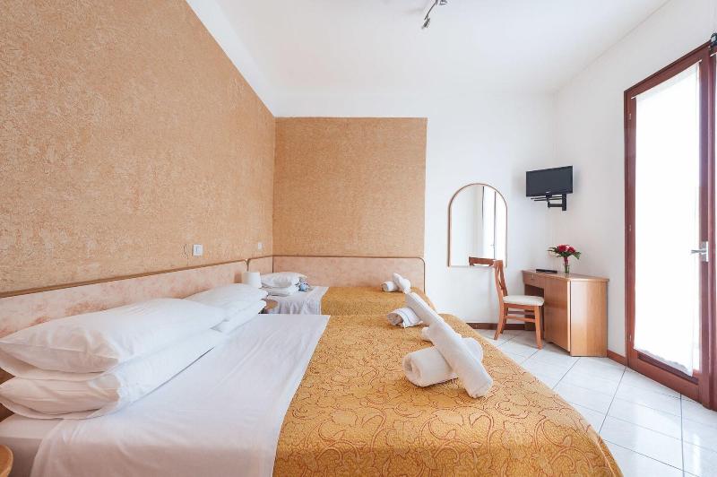 Regina Hotel E Ristorante - Oda