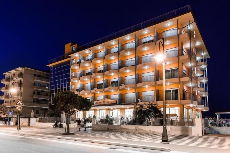 Hotel Adria Beach Club - Plaj