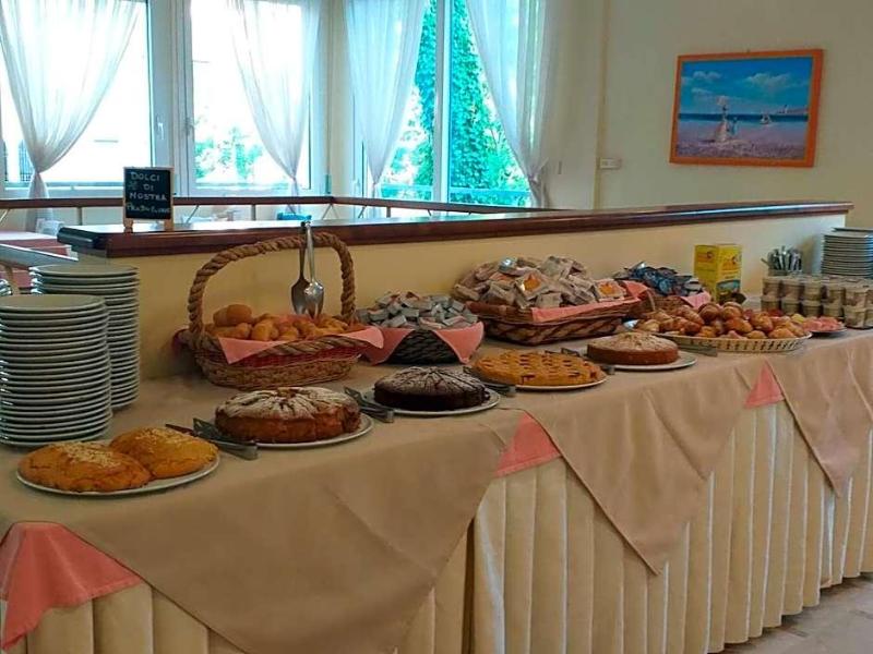 Hotel Rugantino - Genel