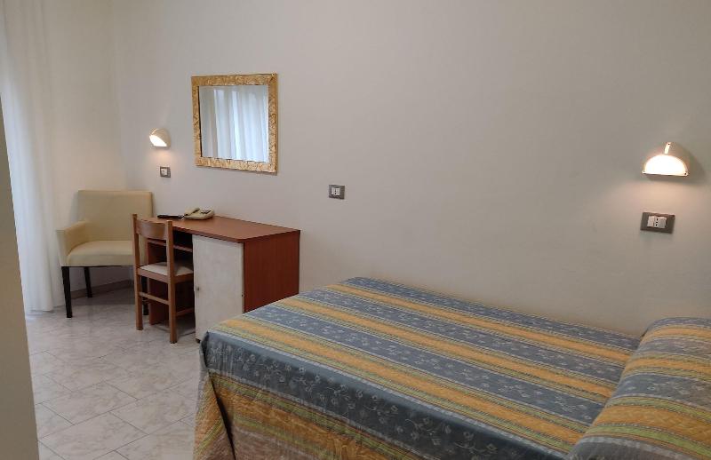 Kristalex Pet Family Hotel - Oda
