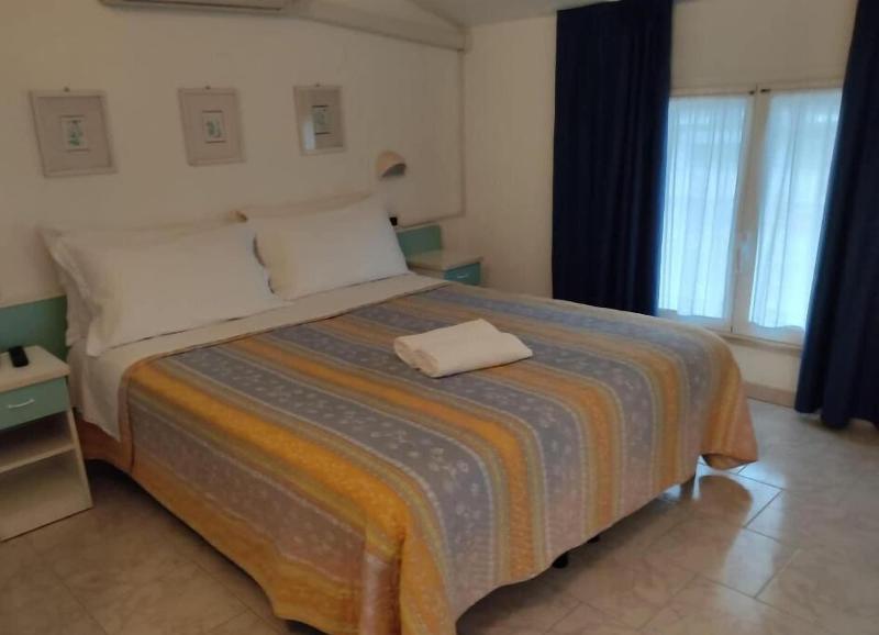 Kristalex Pet Family Hotel - Oda