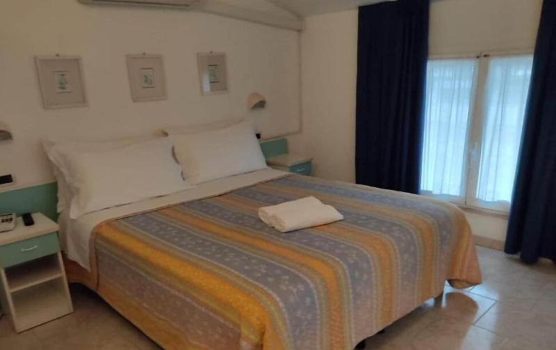 Kristalex Pet Family Hotel - Oda